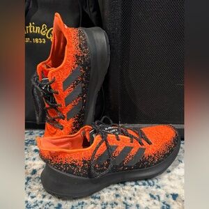 Adidas SenseBounce tried on, never worn new without box